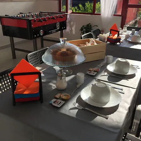 Sunset ベッド・アンド・ブレックファスト 3*