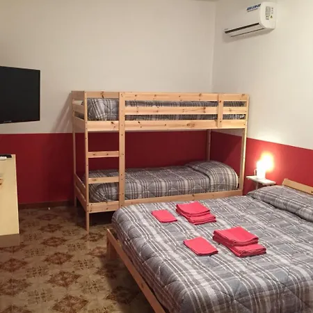 ベッド・アンド・ブレックファスト Sunset ポンペイ